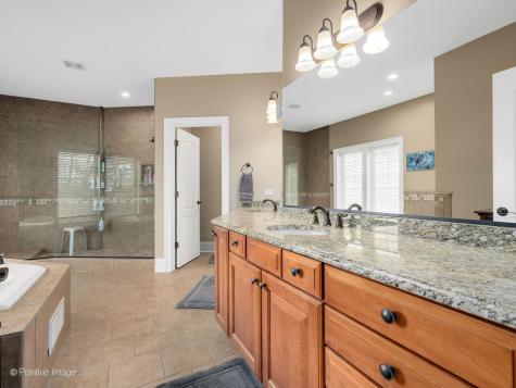 1454 East Northwest Highway Arlington Heights IL 60004