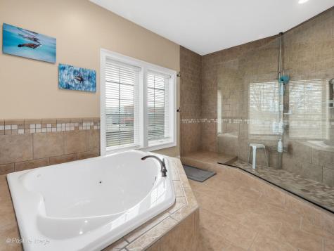1454 East Northwest Highway Arlington Heights IL 60004