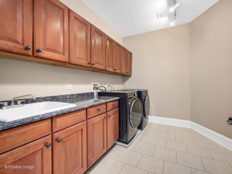 1454 East Northwest Highway Arlington Heights IL 60004