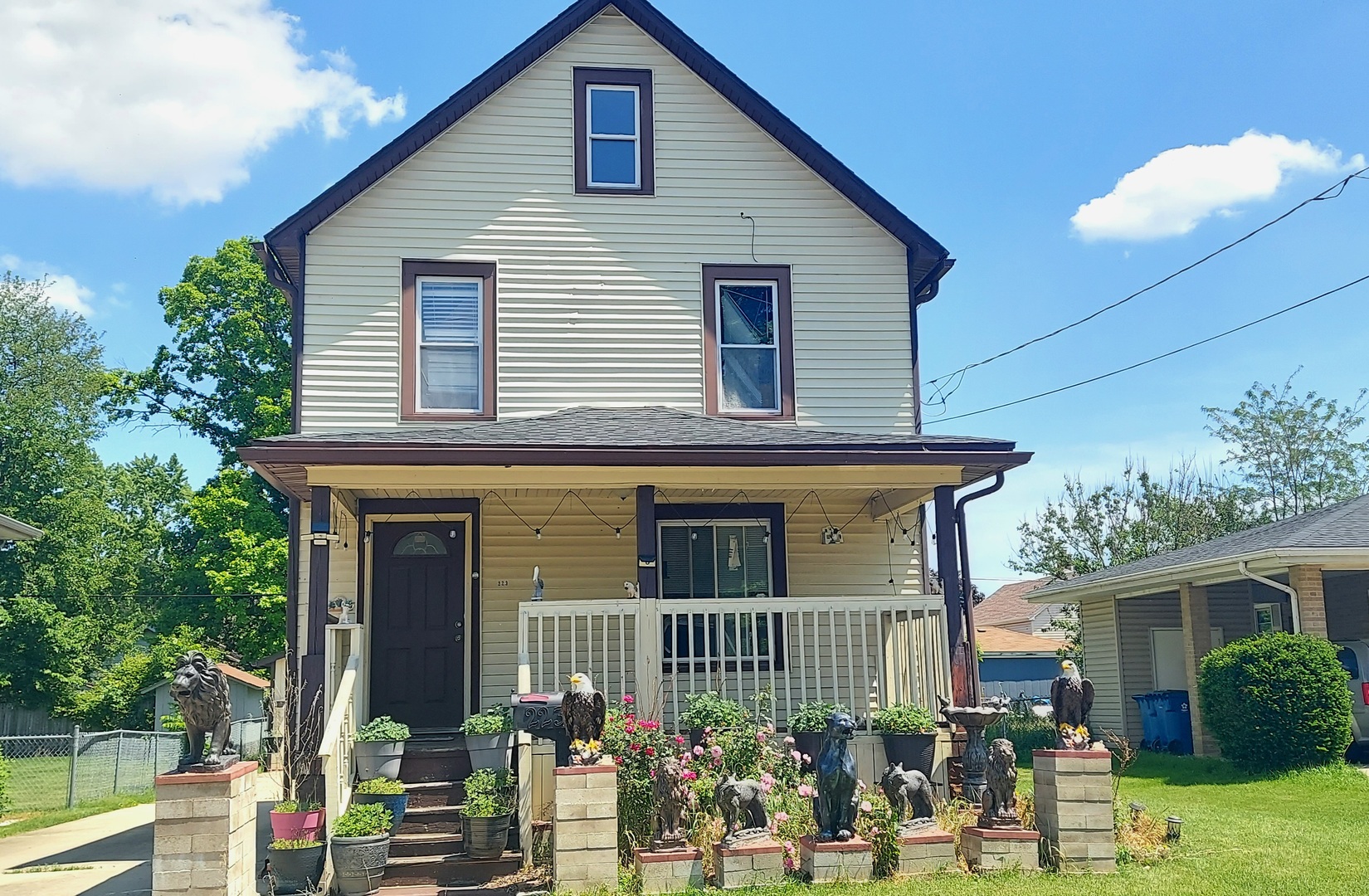 223 North Sumner Avenue Aurora IL 60505
