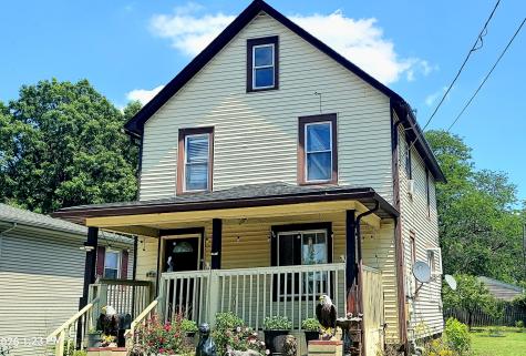 223 North Sumner Avenue Aurora IL 60505