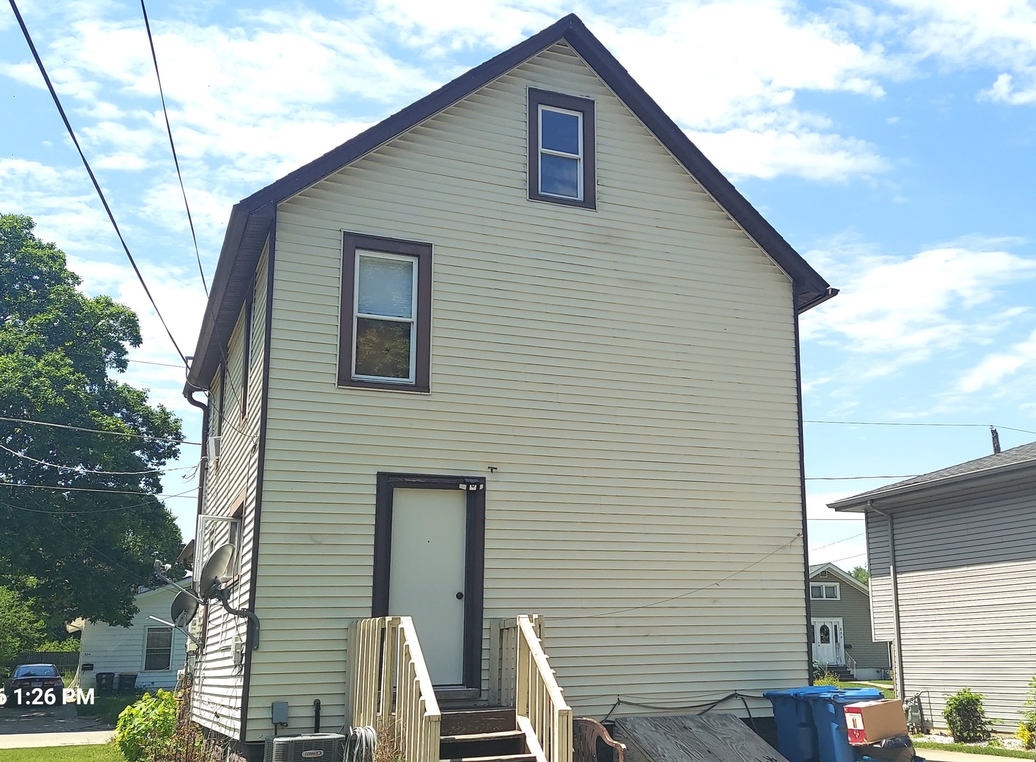 223 North Sumner Avenue Aurora IL 60505