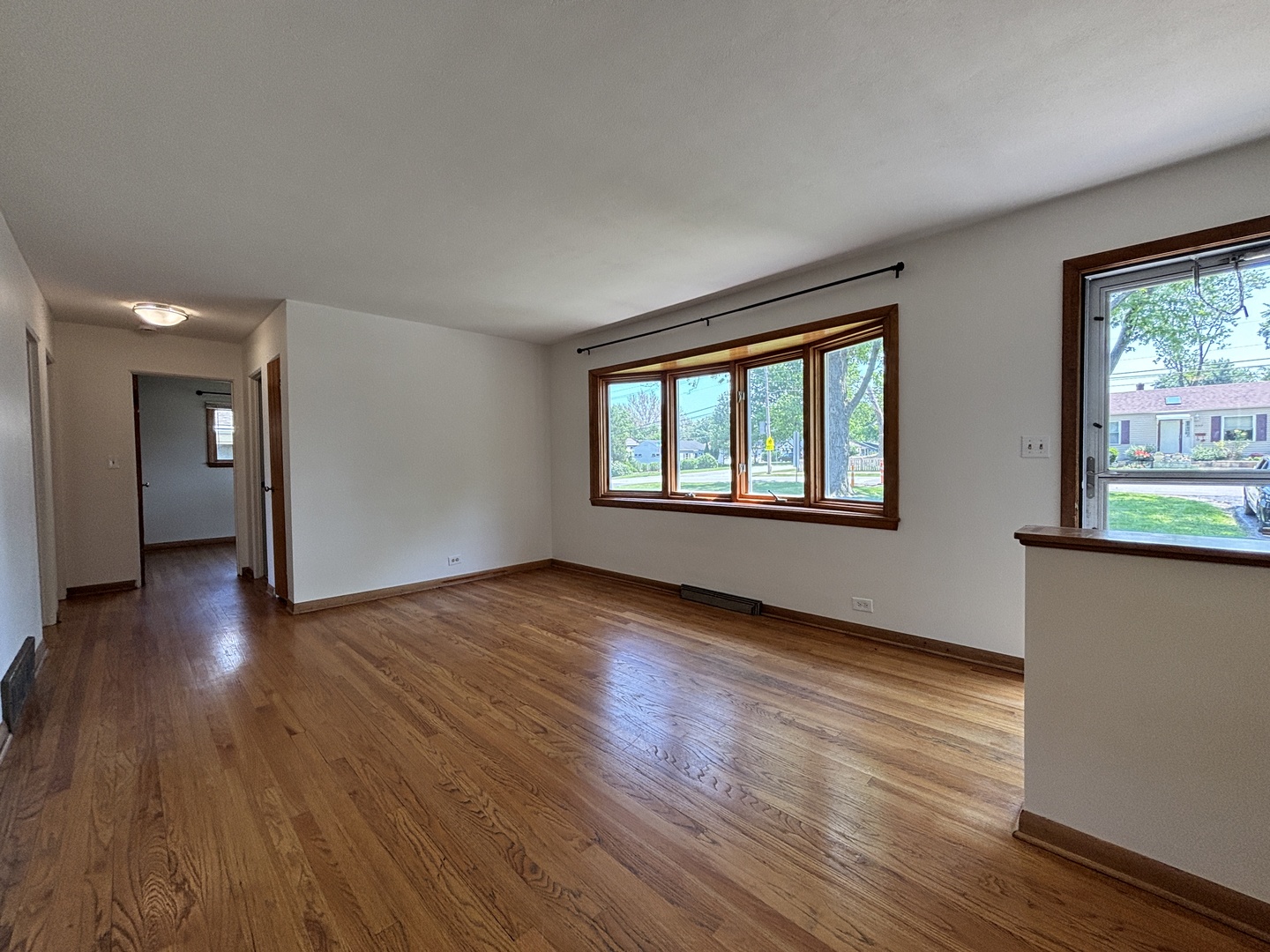 533 East Elm Street Wheaton IL 60189