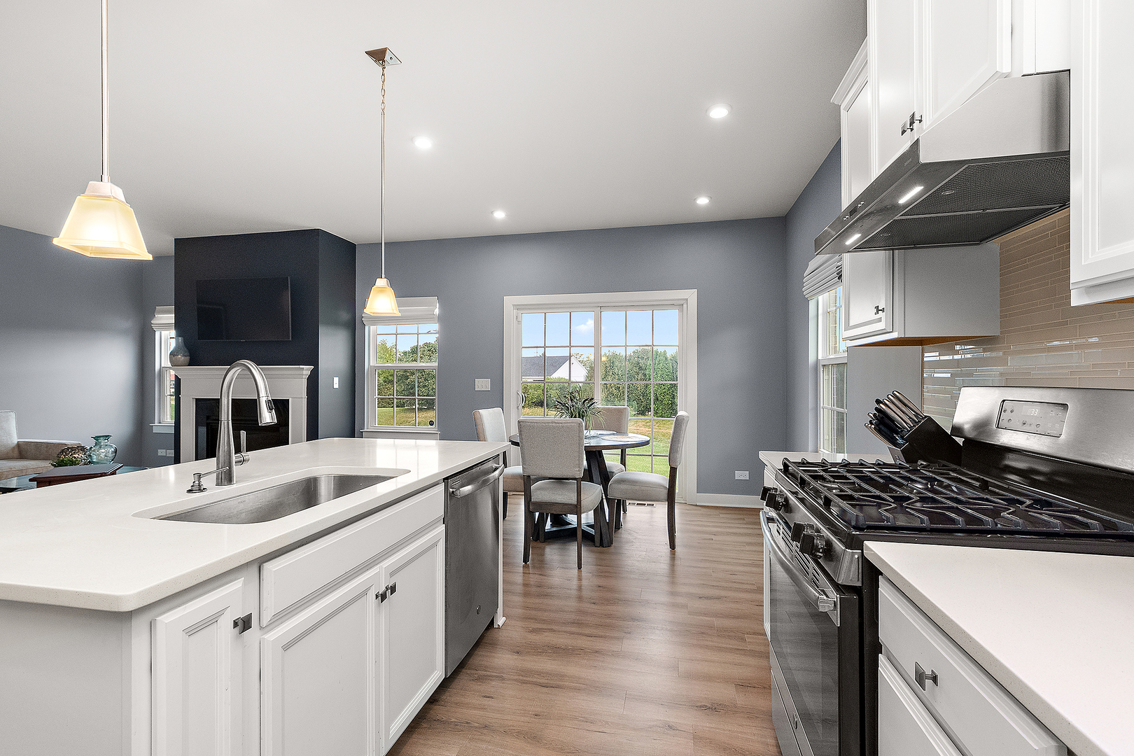 2019 Royalglen Drive New Lenox IL 60451