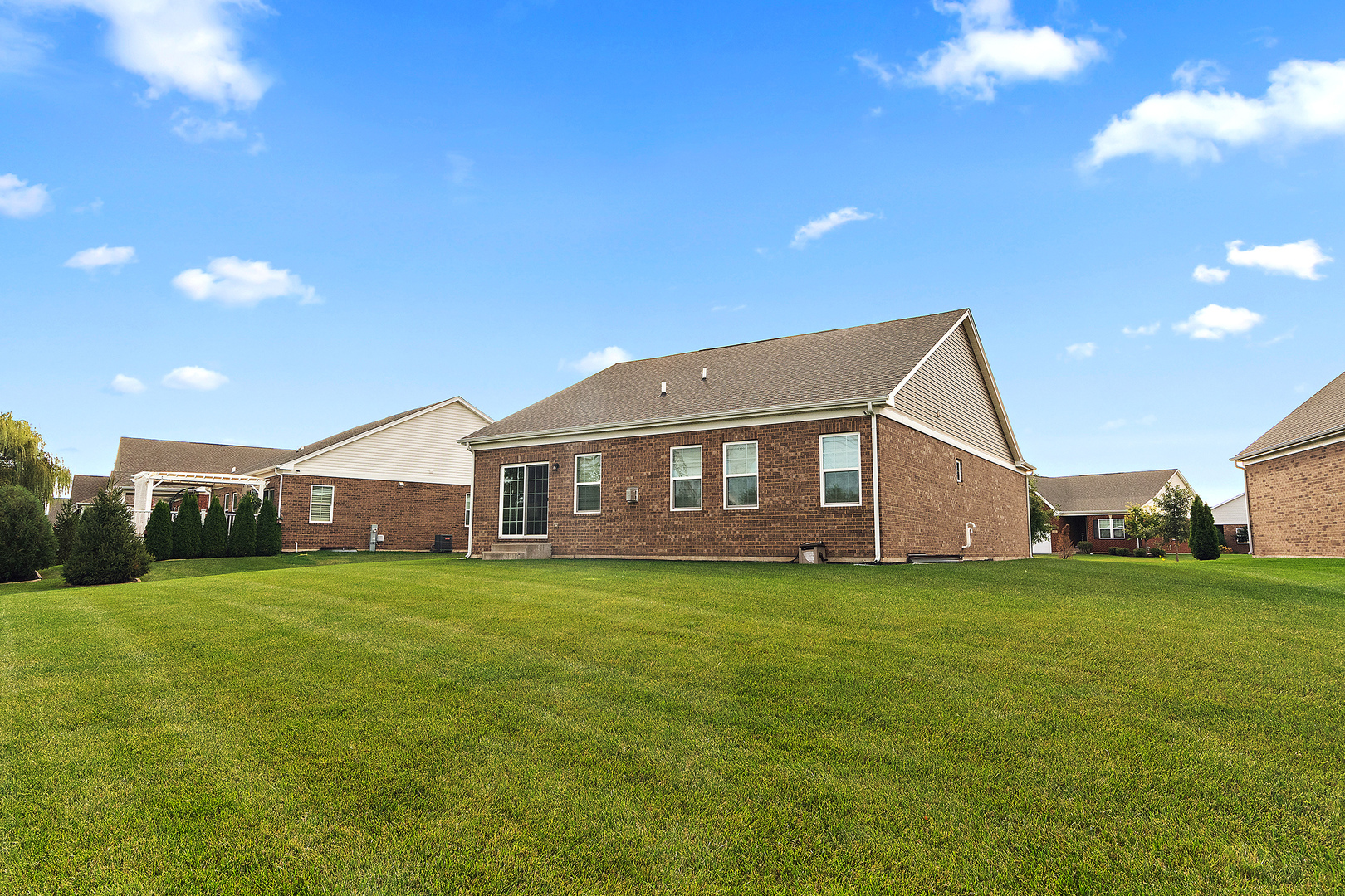 2019 Royalglen Drive New Lenox IL 60451