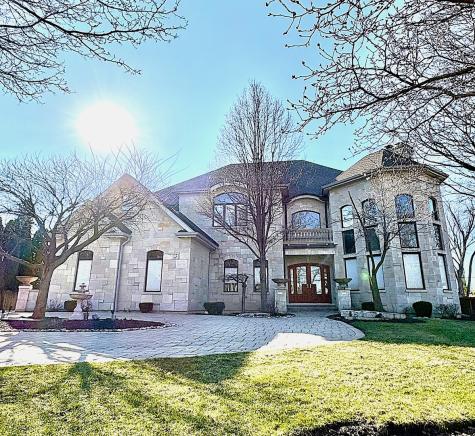 904 South Edgewood Lane Mount Prospect IL 60056