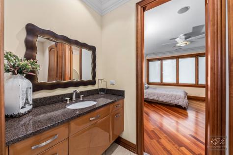 904 South Edgewood Lane Mount Prospect IL 60056
