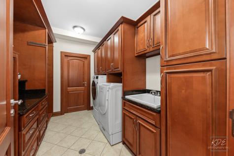 904 South Edgewood Lane Mount Prospect IL 60056