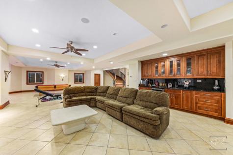 904 South Edgewood Lane Mount Prospect IL 60056