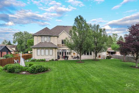 904 South Edgewood Lane Mount Prospect IL 60056