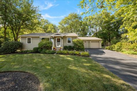 231 Evergreen Drive Batavia IL 60510