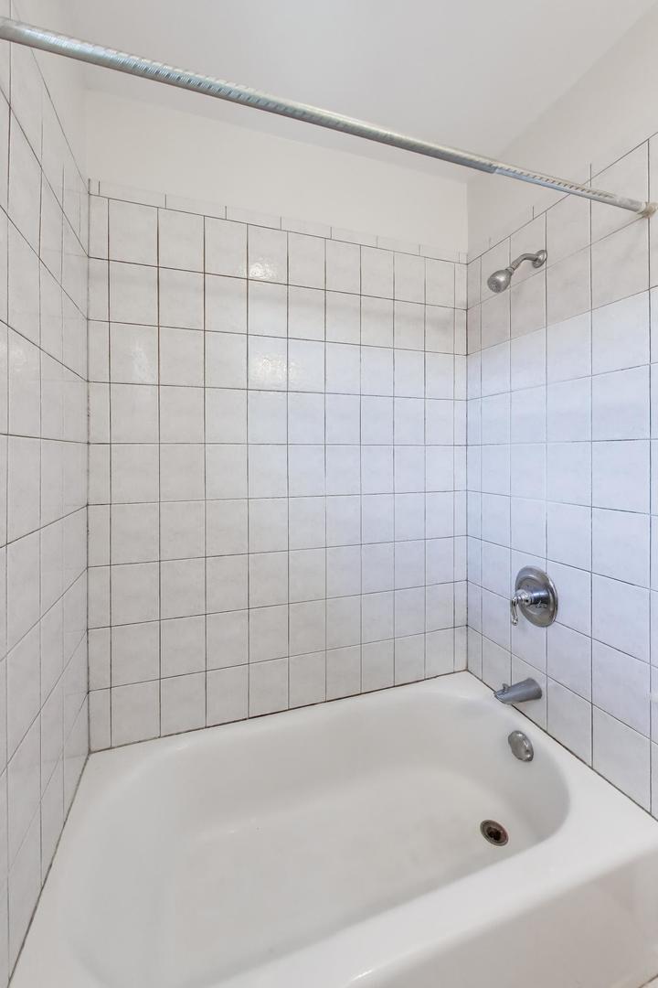 4661 Brummel Street Skokie IL 60076