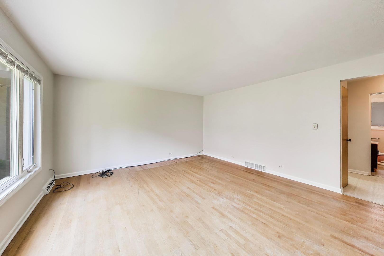 4661 Brummel Street Skokie IL 60076