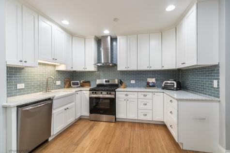 308 Lunt Avenue Schaumburg IL 60193