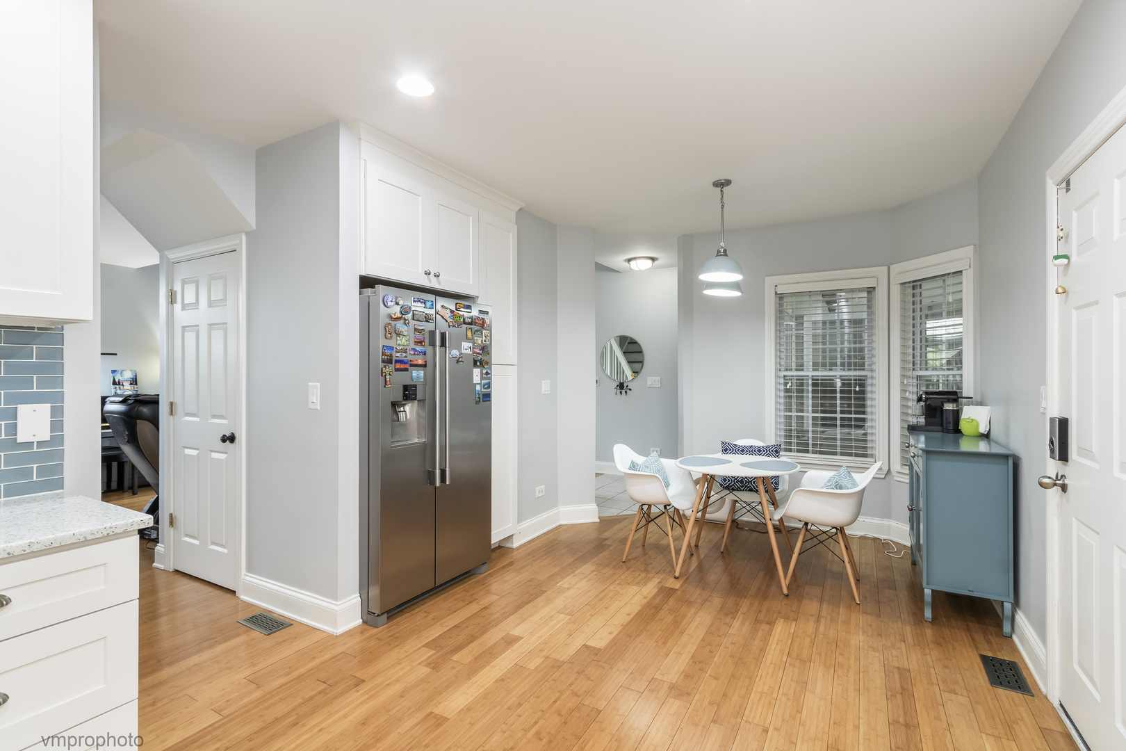 308 Lunt Avenue Schaumburg IL 60193