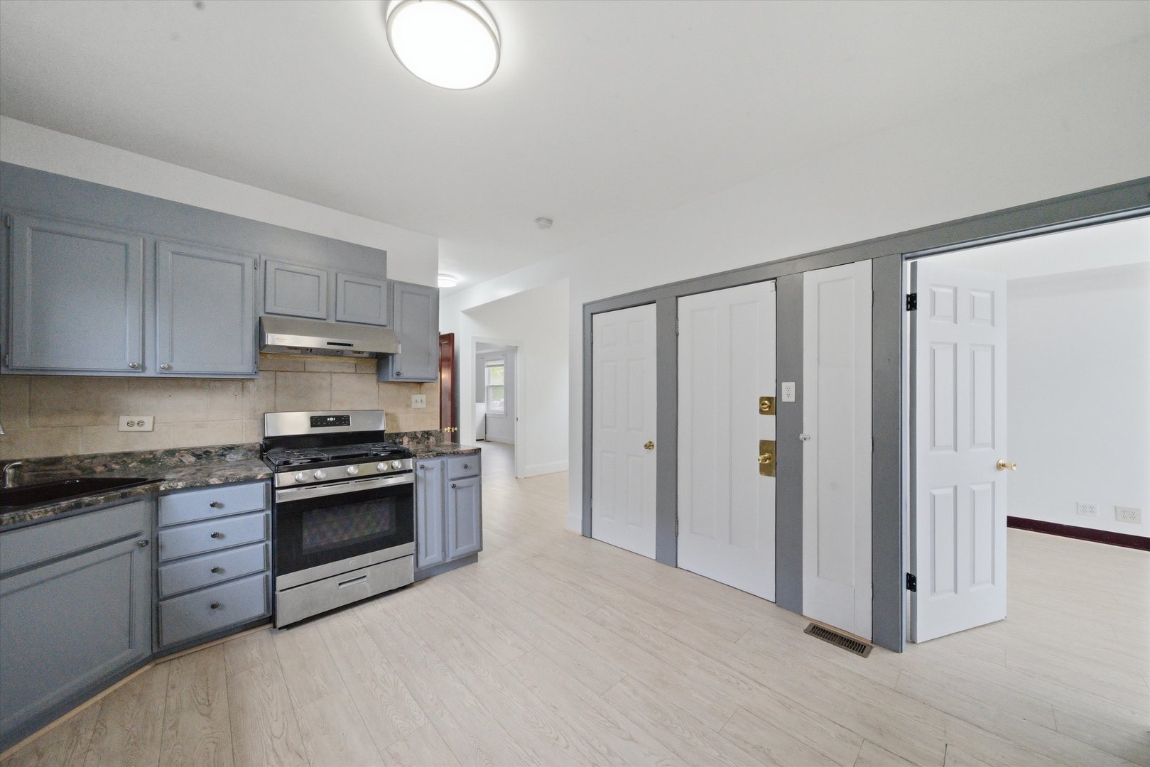 5019 North Kostner Avenue Chicago IL 60630