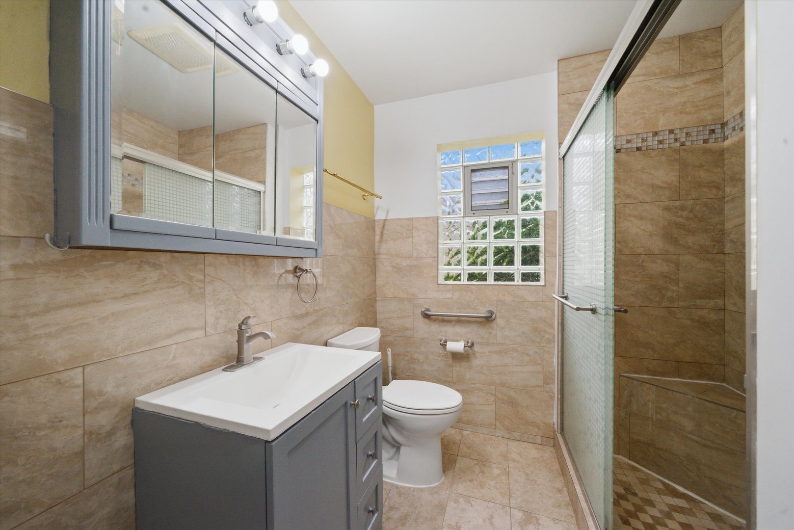 5019 North Kostner Avenue Chicago IL 60630