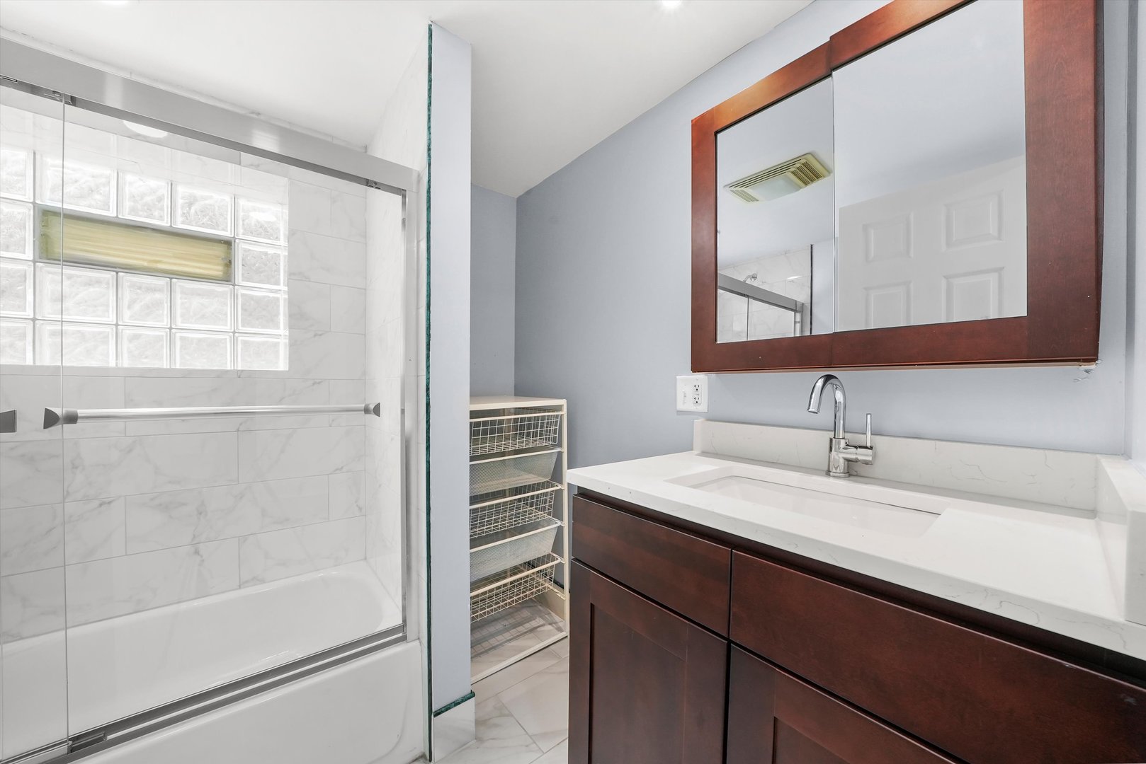 5019 North Kostner Avenue Chicago IL 60630