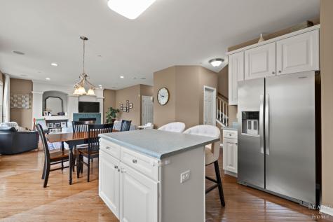 11861 Davis Lane Huntley IL 60142