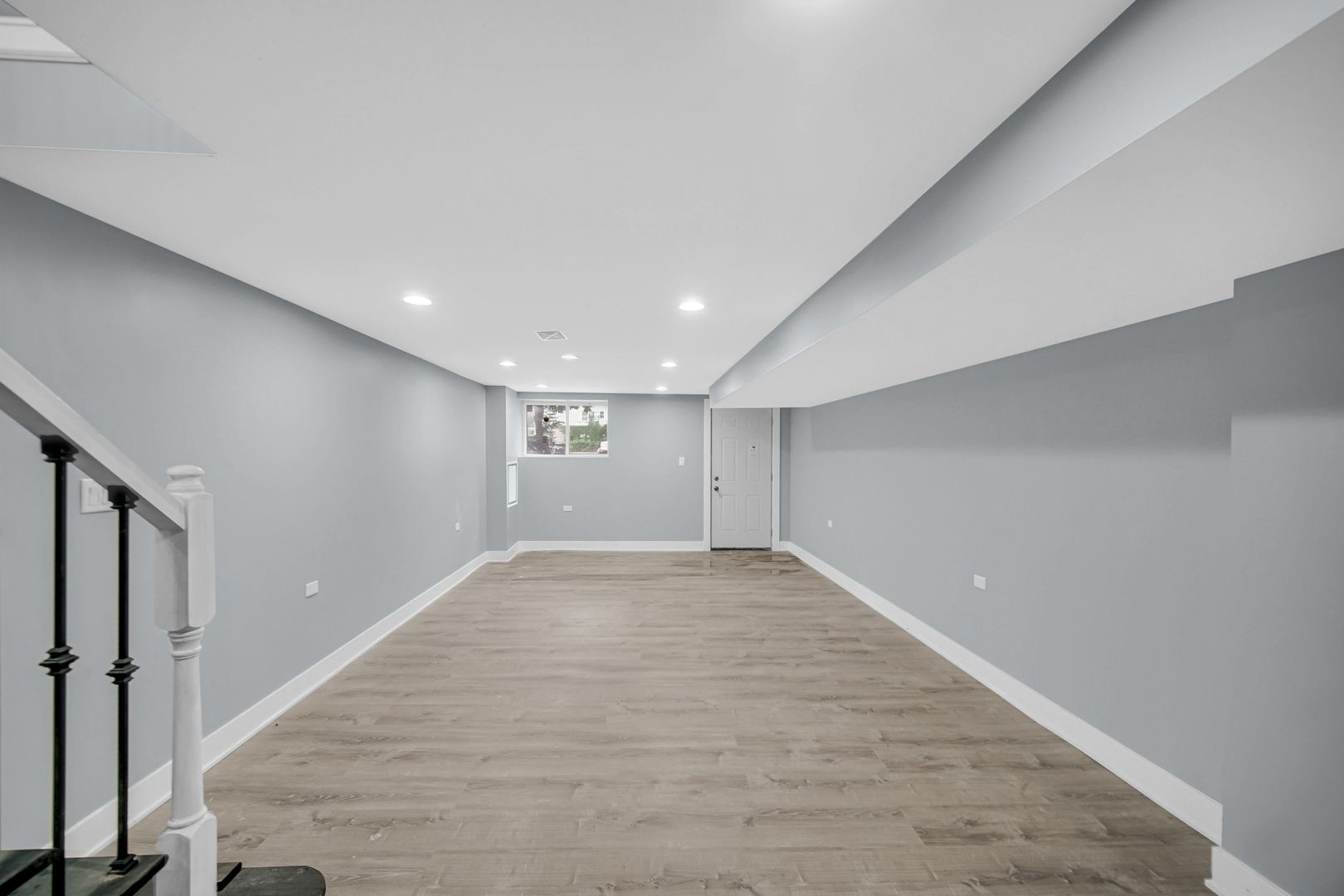 4343 South Ellis Avenue Chicago IL 60653