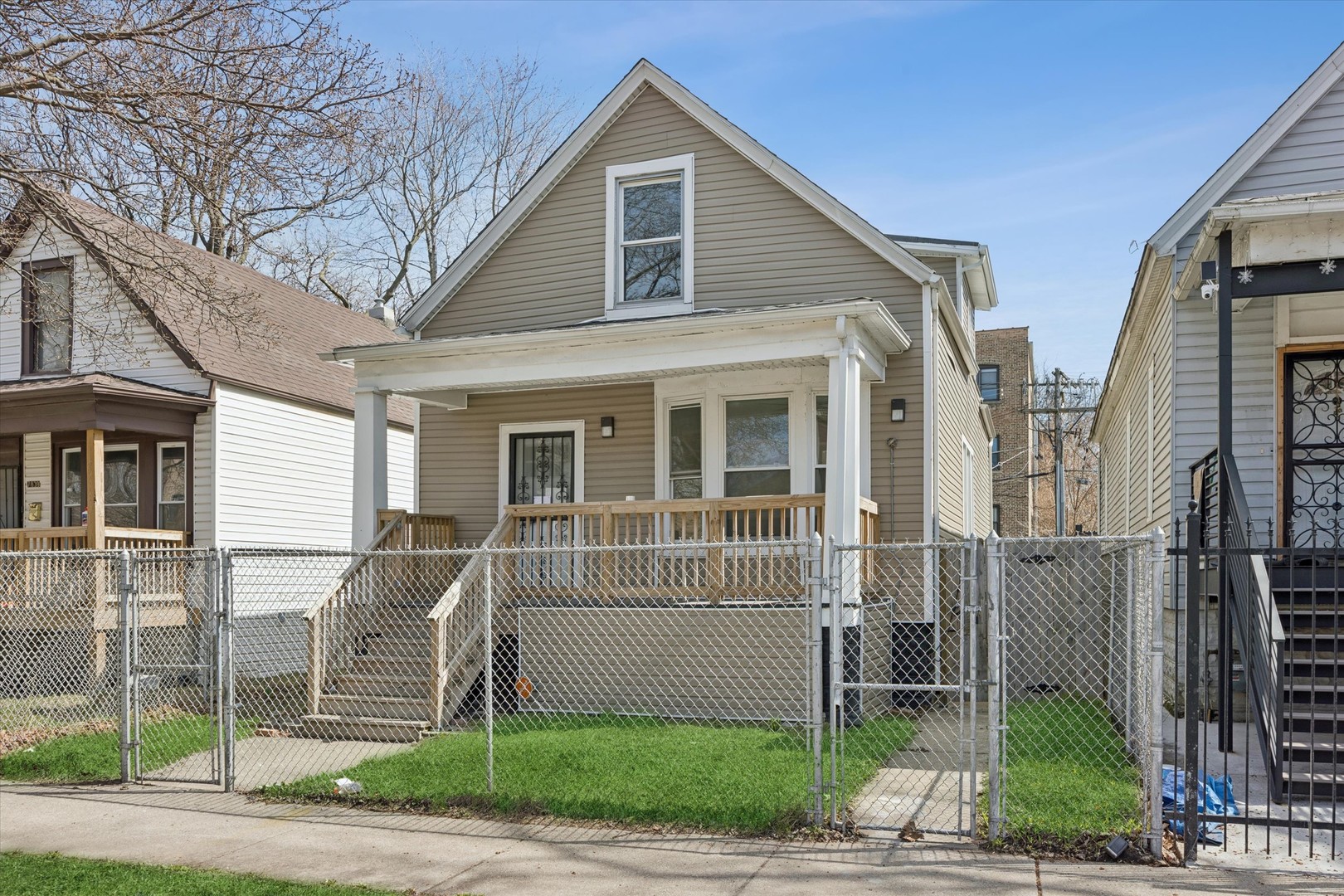 7845 South Ingleside Avenue Chicago IL 60619