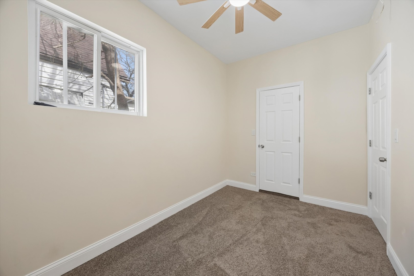 7845 South Ingleside Avenue Chicago IL 60619