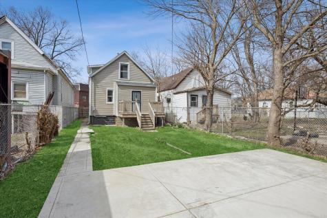 7845 South Ingleside Avenue Chicago IL 60619