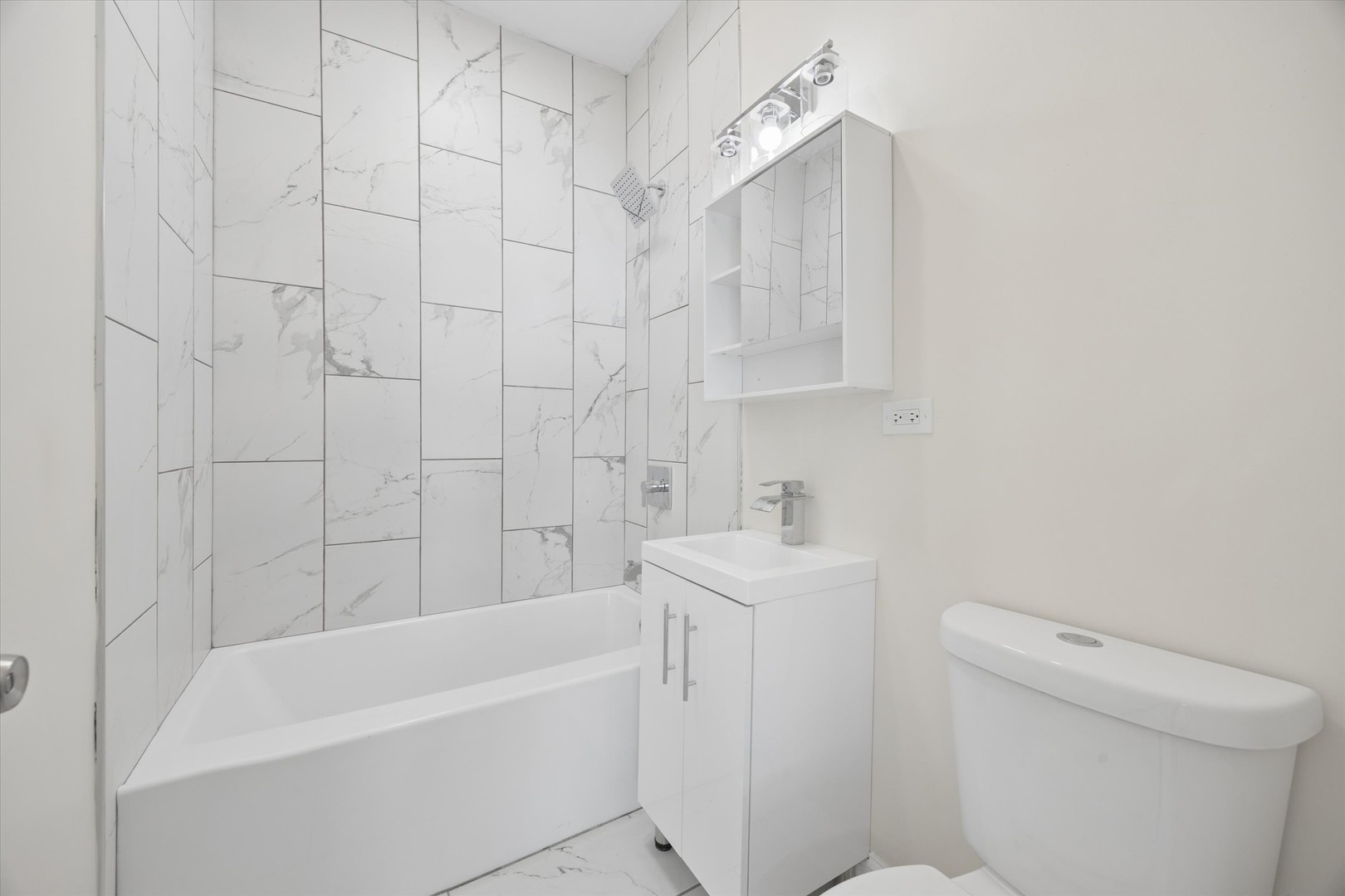 7845 South Ingleside Avenue Chicago IL 60619