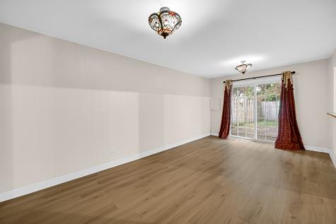 9454 Meadow Lane Des Plaines IL 60016