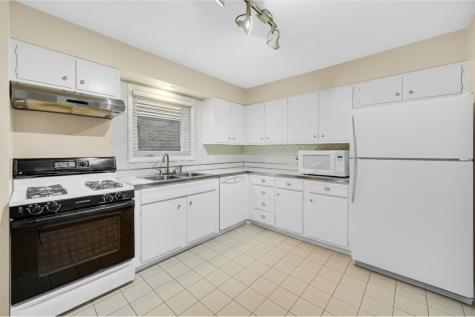 9454 Meadow Lane Des Plaines IL 60016