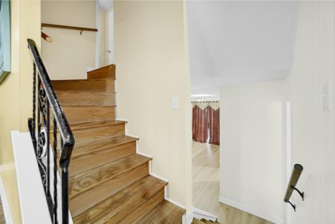 9454 Meadow Lane Des Plaines IL 60016