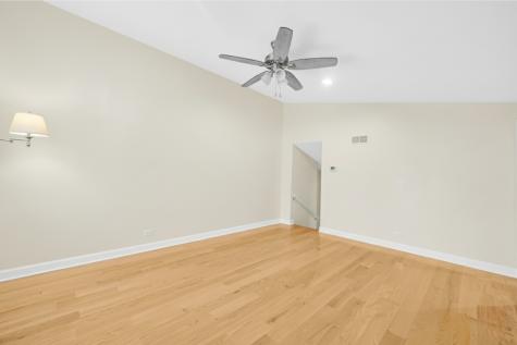 9454 Meadow Lane Des Plaines IL 60016