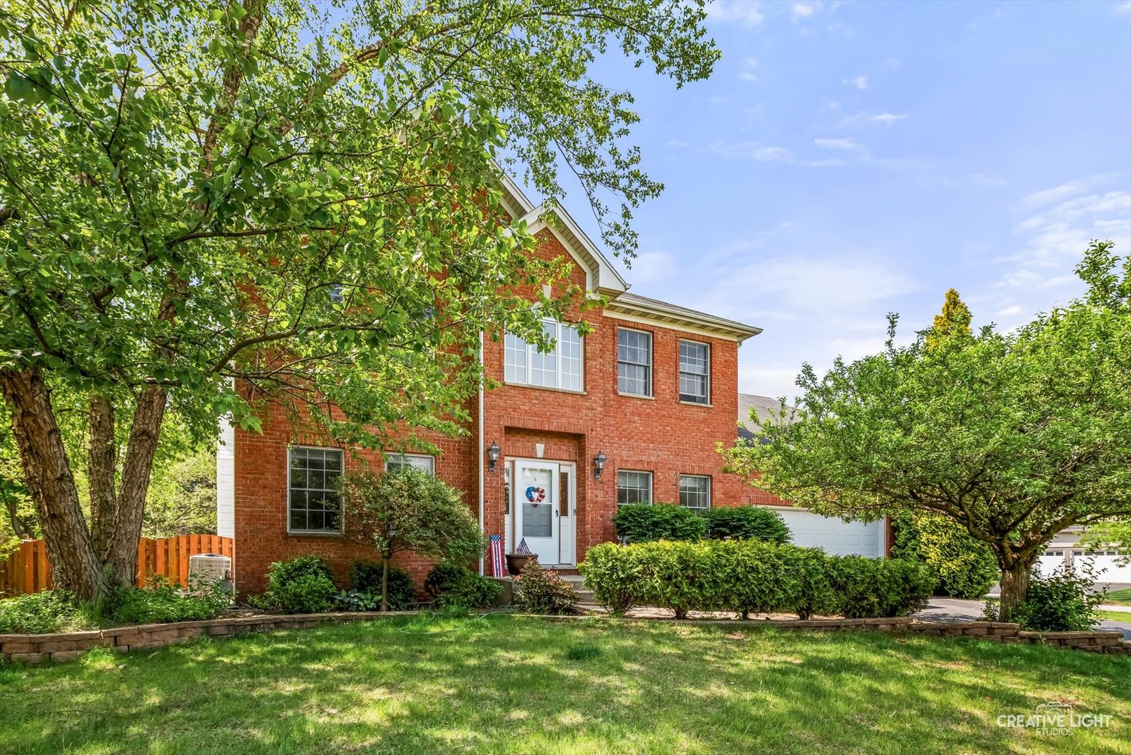 424 Camden Circle Oswego IL 60543