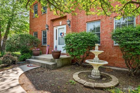 424 Camden Circle Oswego IL 60543