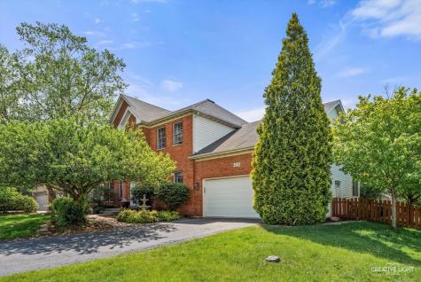 424 Camden Circle Oswego IL 60543