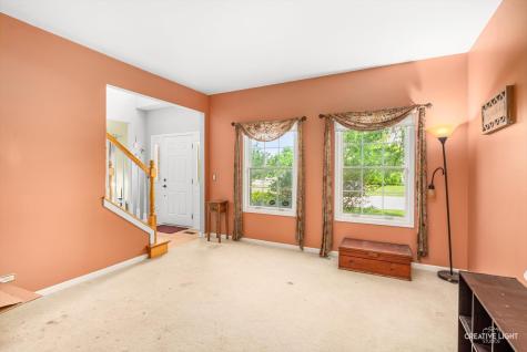 424 Camden Circle Oswego IL 60543