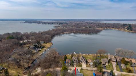 38856 North Cedar Crest Drive Lake Villa IL 60046