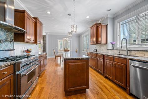 443 June Terrace Barrington IL 60010