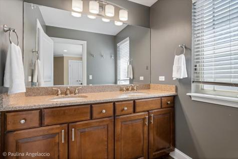 443 June Terrace Barrington IL 60010