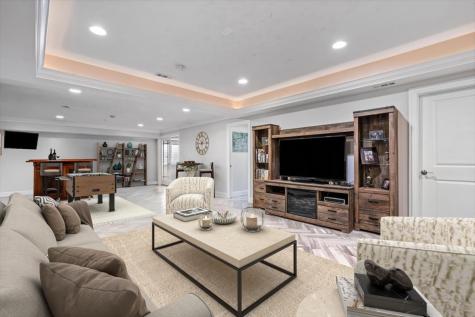 443 June Terrace Barrington IL 60010