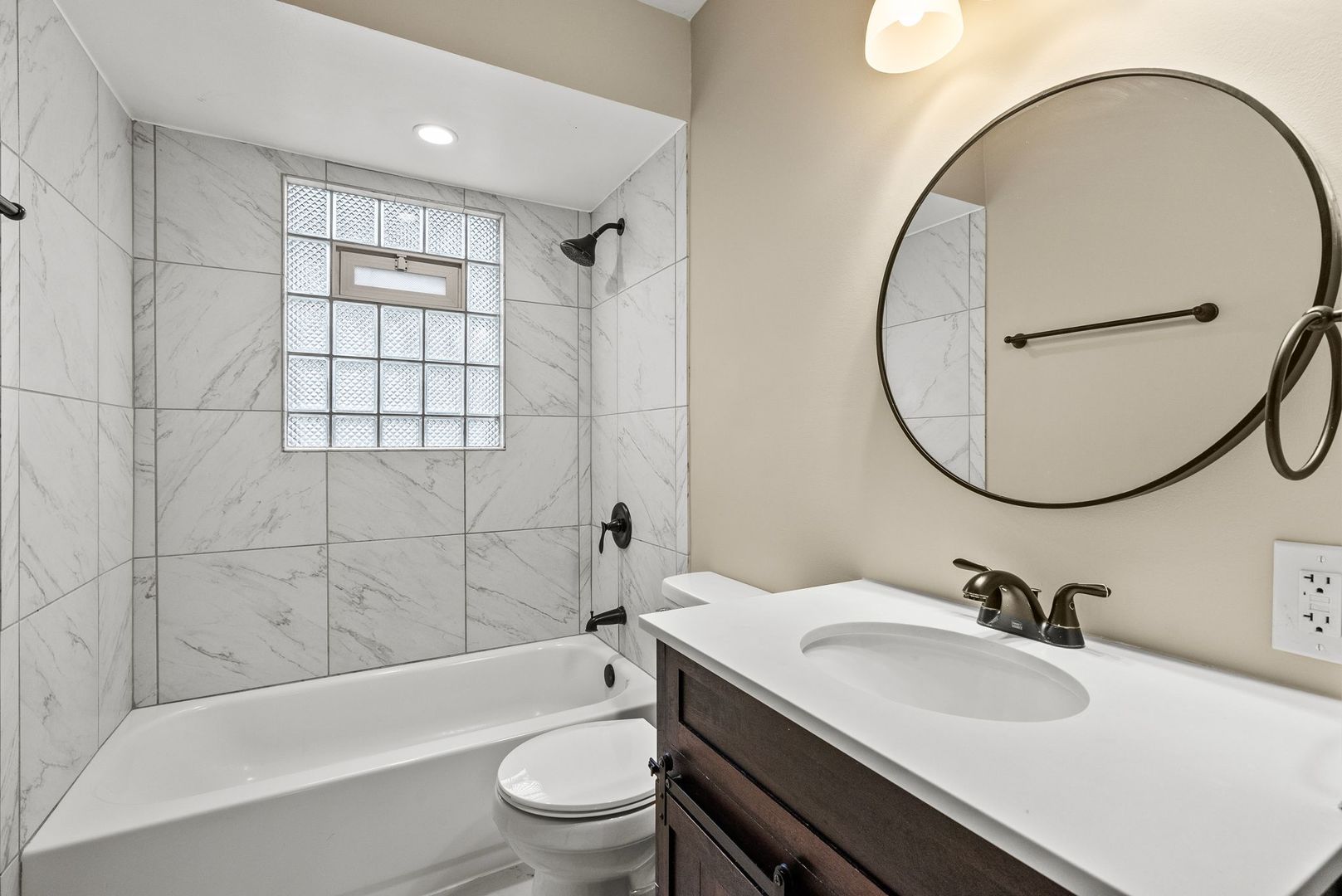 153 South West Camelot Way Bolingbrook IL 60440