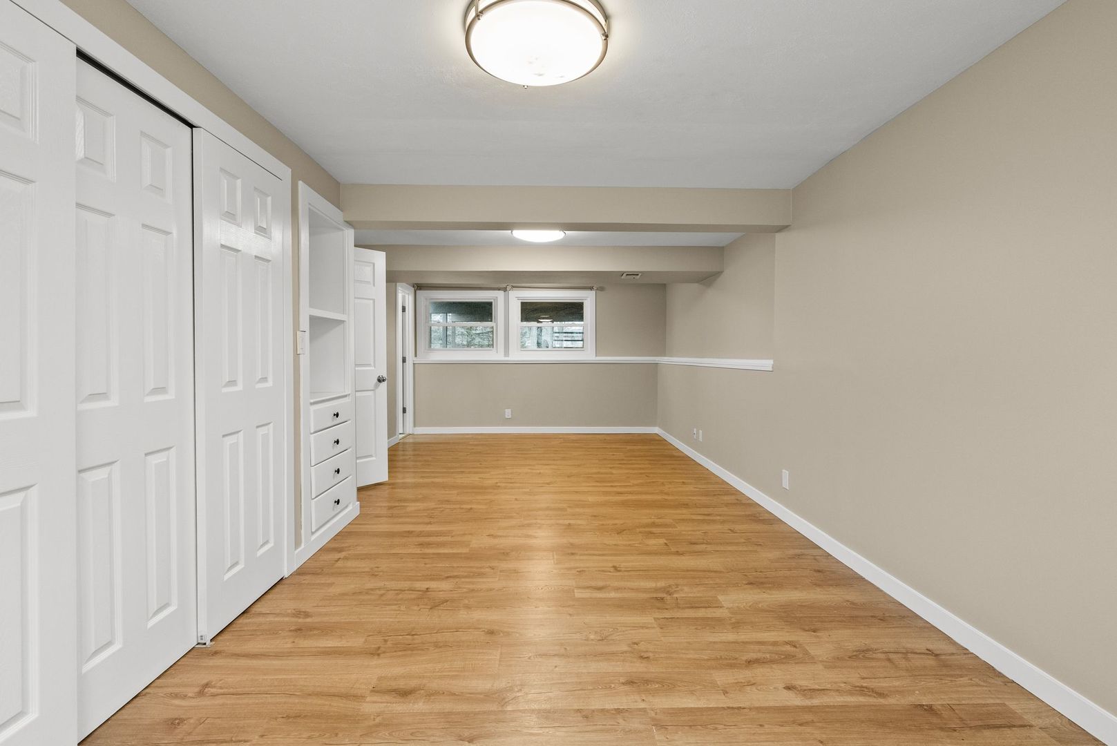 153 South West Camelot Way Bolingbrook IL 60440