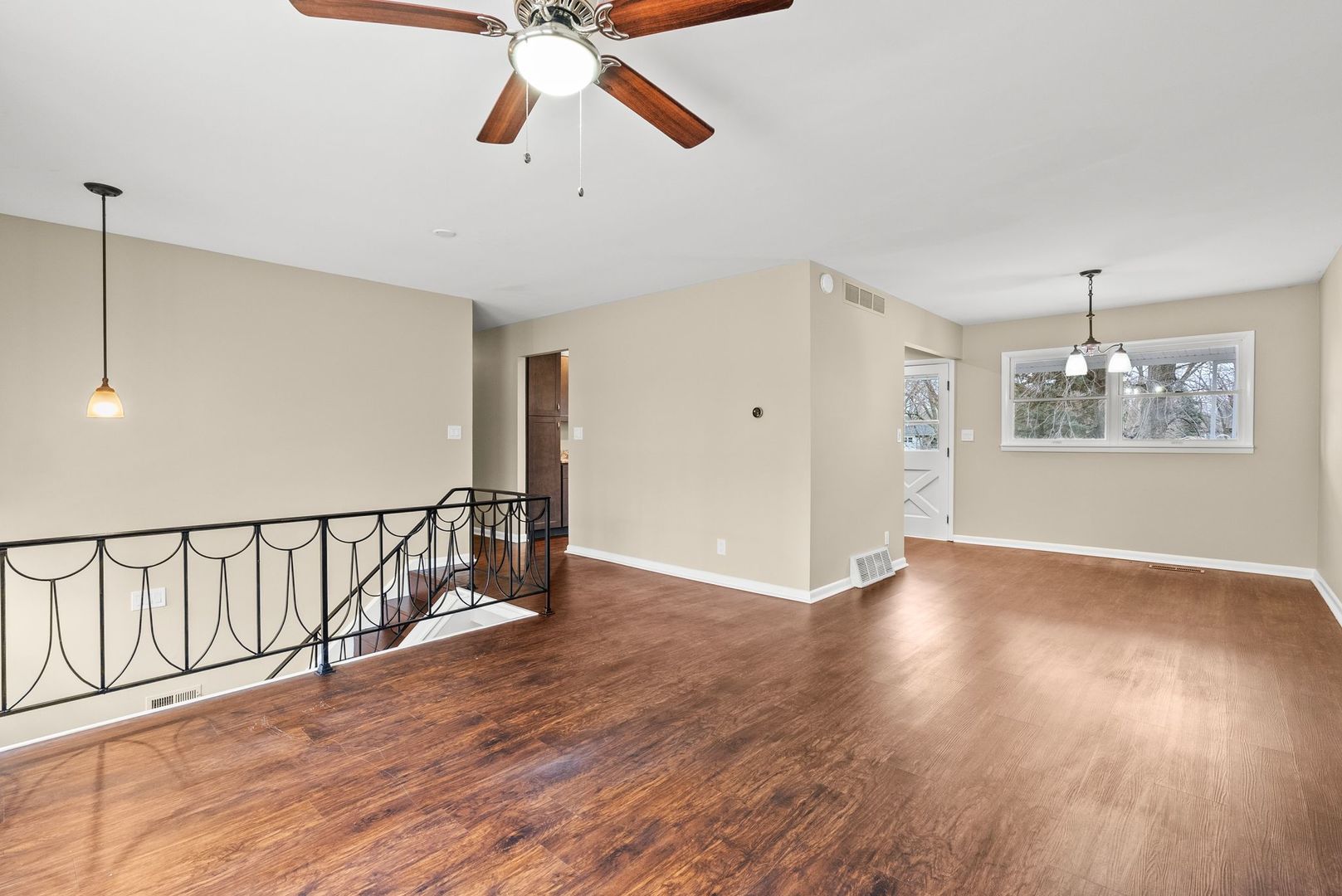 153 South West Camelot Way Bolingbrook IL 60440
