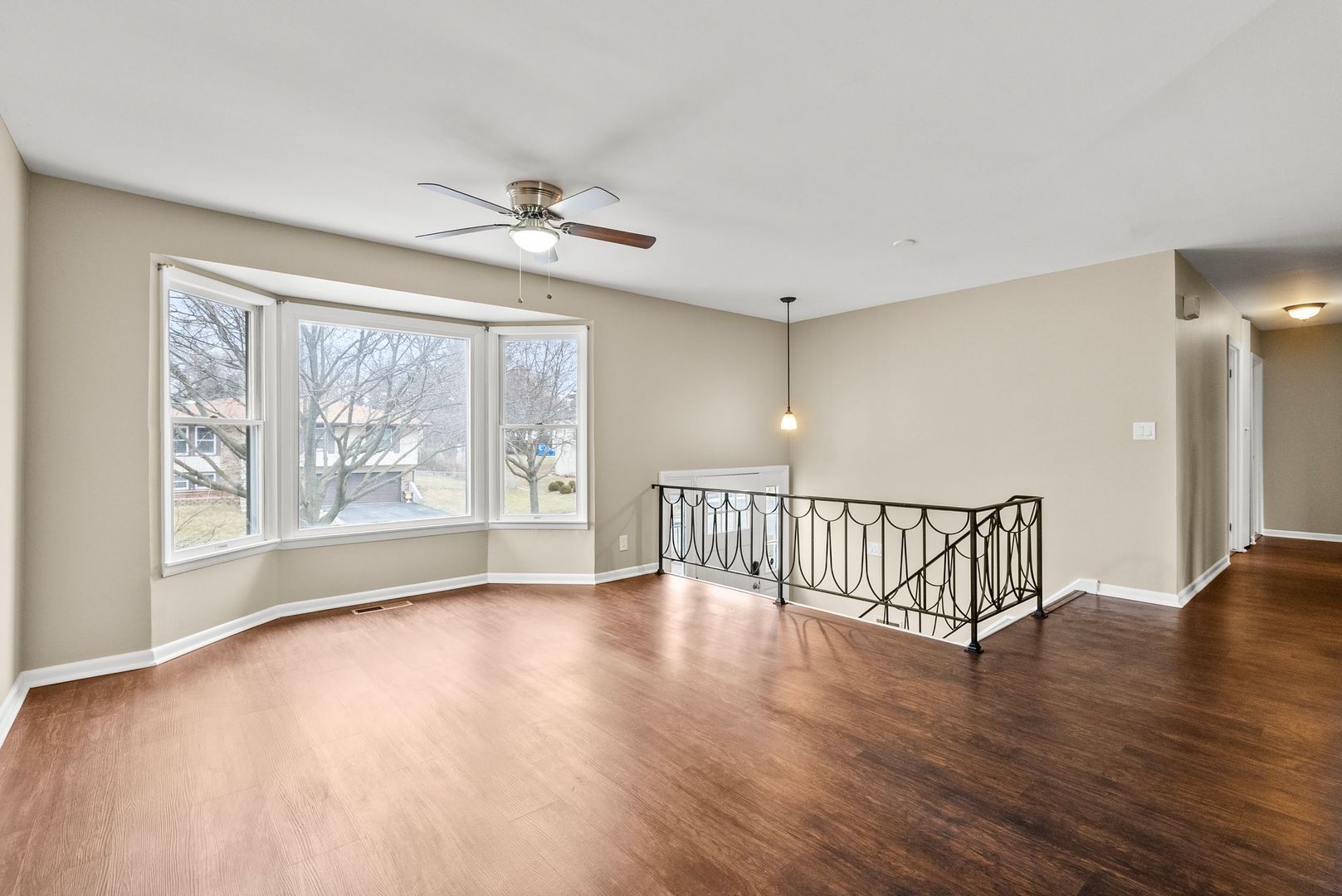 153 South West Camelot Way Bolingbrook IL 60440