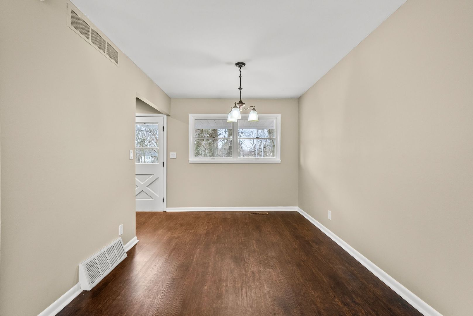 153 South West Camelot Way Bolingbrook IL 60440