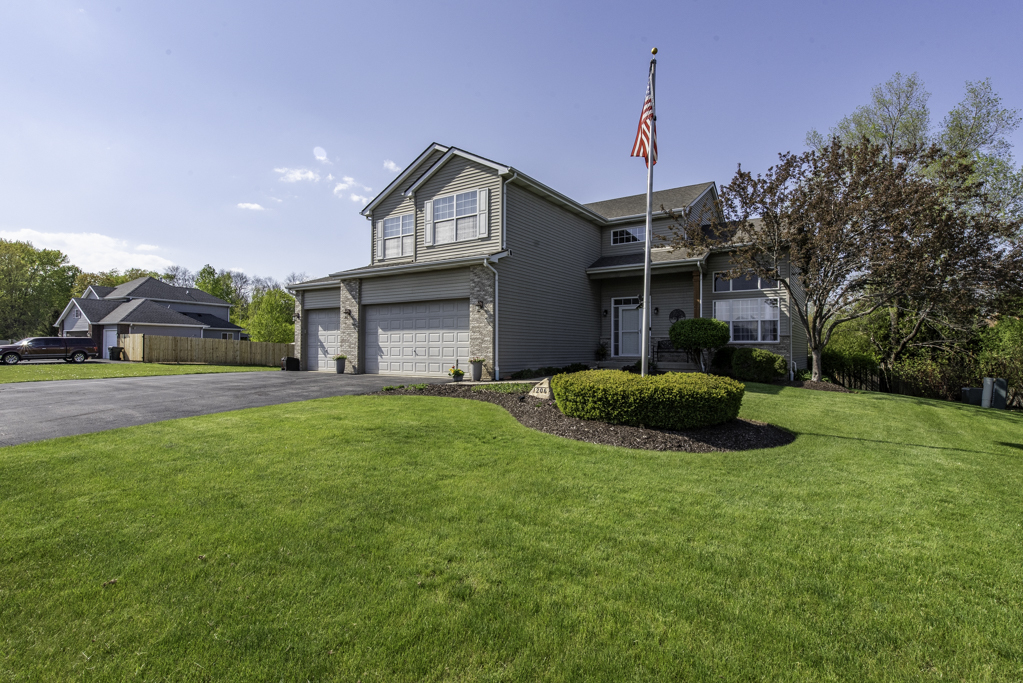 206 Chesapeake Bay Winthrop Harbor IL 60096