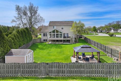 206 Chesapeake Bay Winthrop Harbor IL 60096