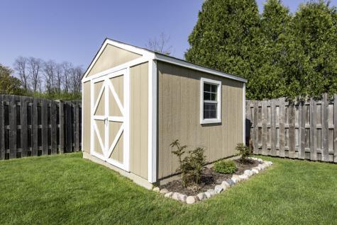 206 Chesapeake Bay Winthrop Harbor IL 60096