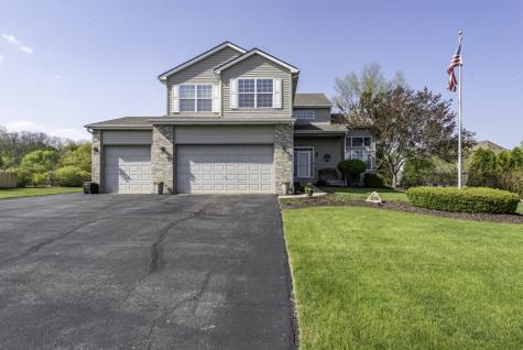206 Chesapeake Bay Winthrop Harbor IL 60096