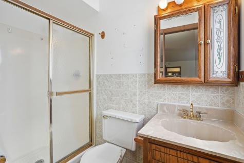 8512 161ST Place Tinley Park IL 60487